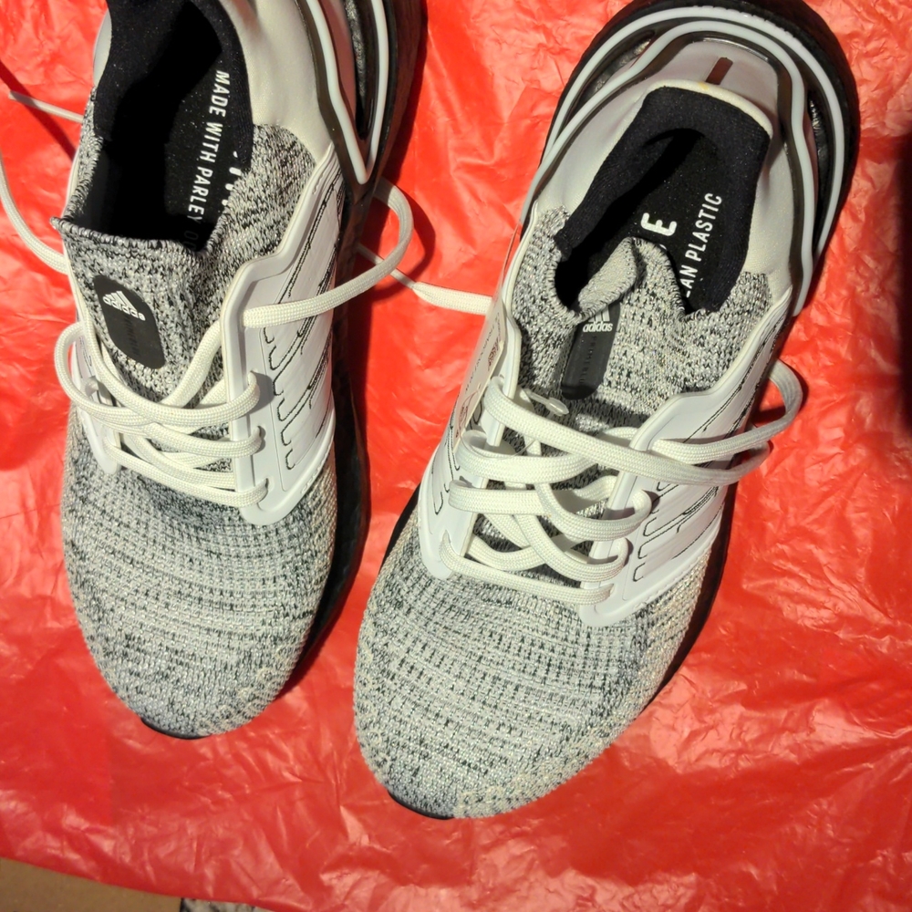 Ultraboost 20 W size 8.5